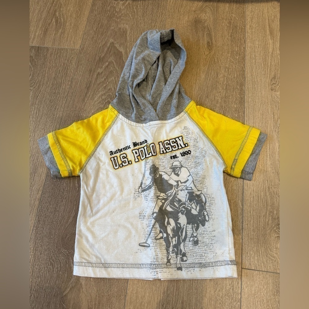 US POLO ASSN. BOYS BABY BOY TODDLER GREY YELLOW SHORT SLEEVE HOODIE TOP 12M